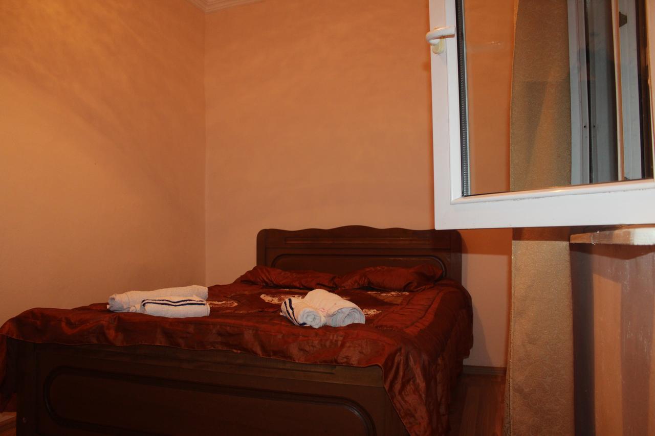 Apartment On Saakadze Батумі Екстер'єр фото